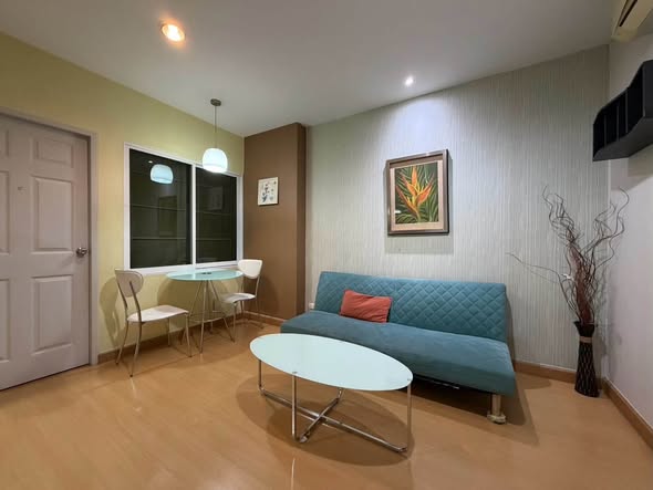 bedroom and living room of Life Ratchadapisek