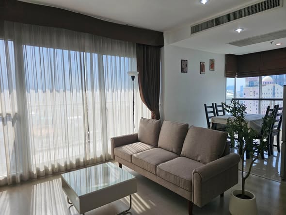 bedroom and living room of Life Ratchadapisek