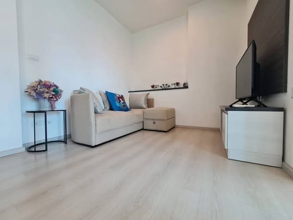 living room and bedroom of Life Ratchadapisek