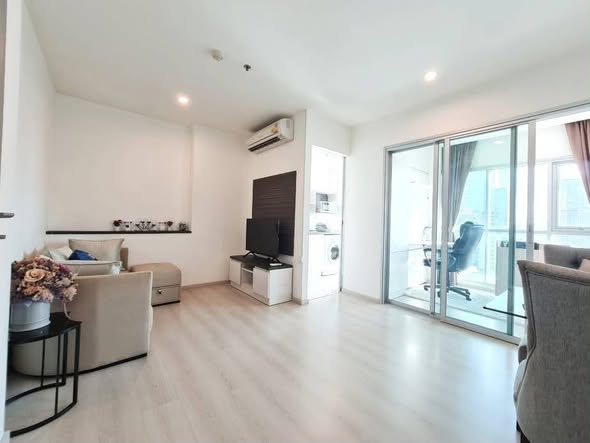 living room and bedroom of Life Ratchadapisek