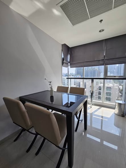 room interior of Life Ratchadapisek