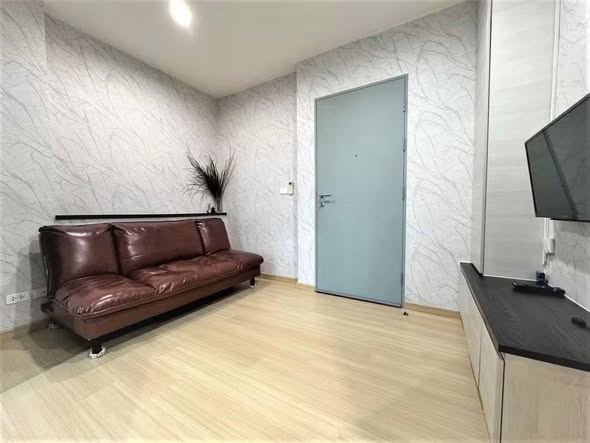 room interior of Life Ratchadapisek