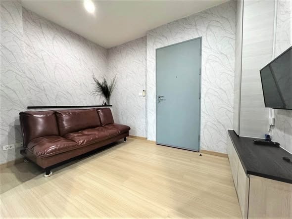 room interior of Life Ratchadapisek