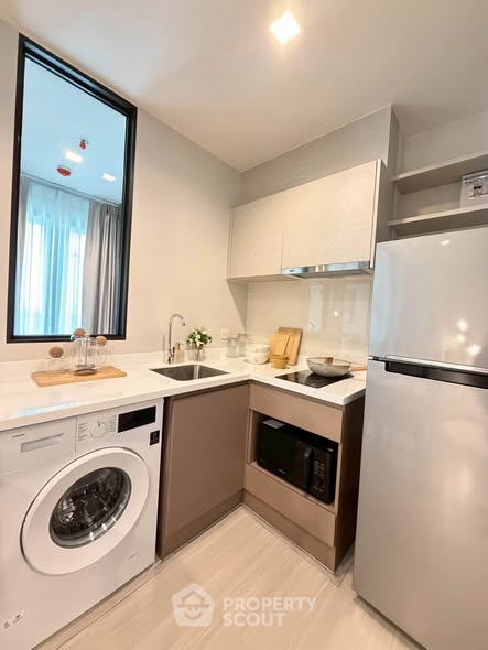 Life Sathorn Sierra ไลฟ์ สาทร เซียร์รา