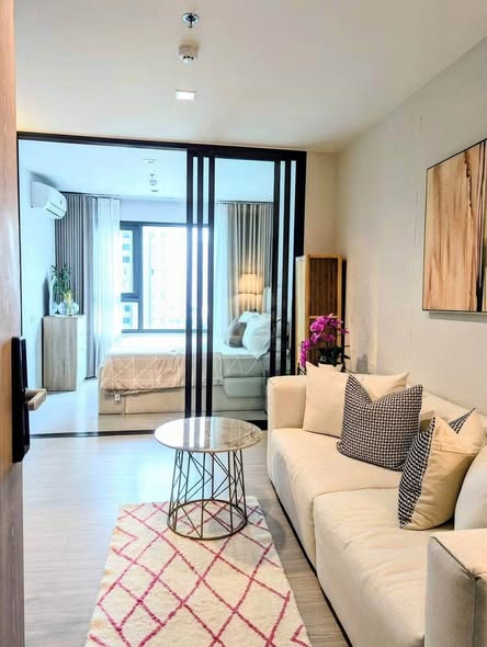 living room of Life Sathorn Sierra ไลฟ์ สาทร เซียร์รา
