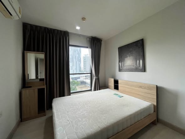 bedroom of Life Sukhumvit 48