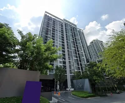 Life Sukhumvit 48