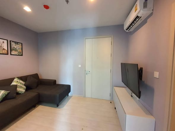 living room of Life Sukhumvit 48