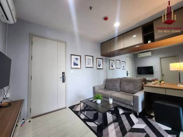 living room and bedroom and room interior of Life Sukhumvit 48