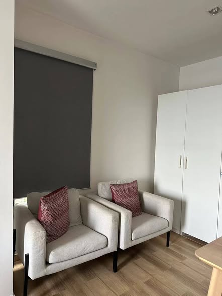 living room and room interior of Life Sukhumvit 48