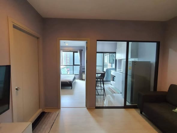 room interior of Life Sukhumvit 48