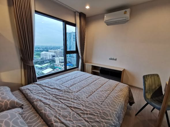 bedroom of Life Sukhumvit 62