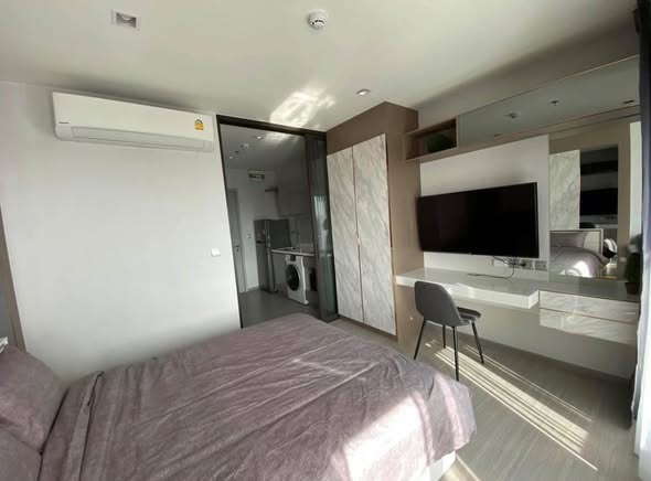 bedroom of Life Sukhumvit 62