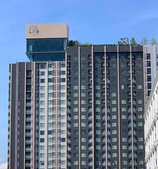 Life Sukhumvit 62