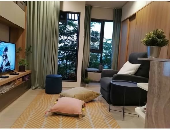 living room and bedroom of Life Sukhumvit 62