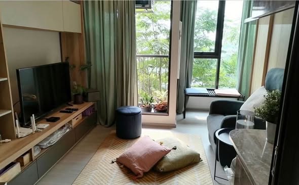 living room and bedroom of Life Sukhumvit 62