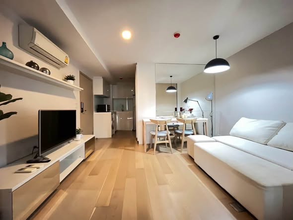 living room and bedroom of LIV@49