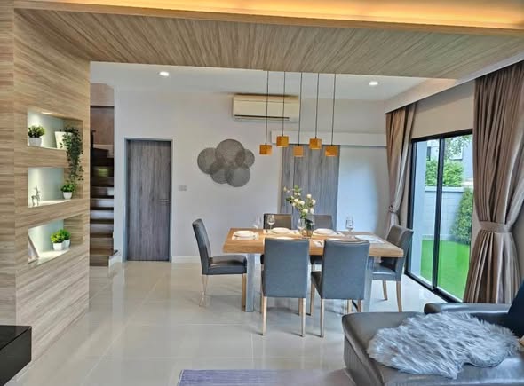 living room of บ้านลุมพินี สวนหลวง ร.๙