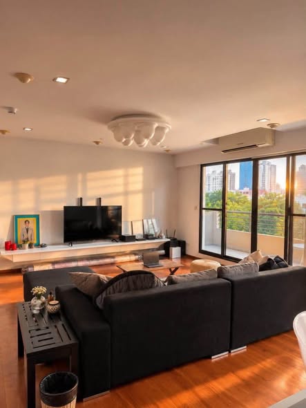 living room and room interior of สุพรีม วิลล์