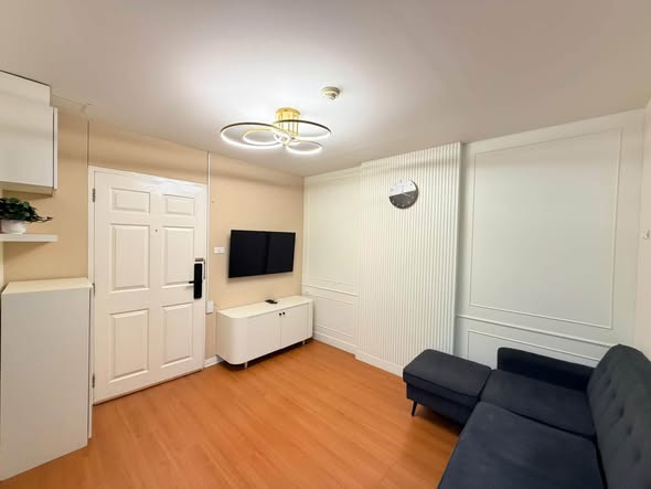 bedroom of Lumpini Condo Town Bodindecha-Ramkhamhaeng