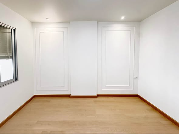 room interior of Lumpini Condo Town Bodindecha-Ramkhamhaeng