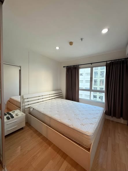 bedroom of Lumpini Mega City Bang Na