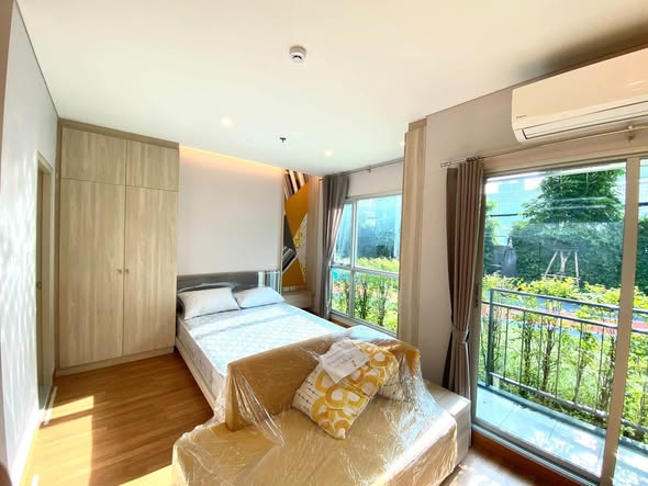 bedroom and room interior of Lumpini Park Vibhavadi-Chatuchak