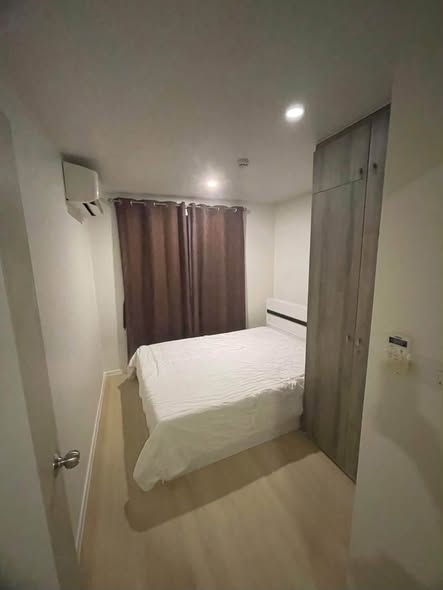 bedroom of Lumpini Place Bang Na