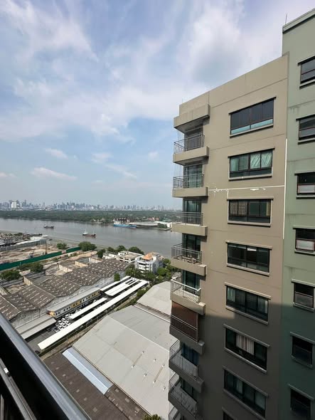 Lumpini Place Narathiwas – Chaopraya