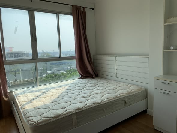 bedroom of Lumpini Place Rama 4 – Kluai Nam Thai