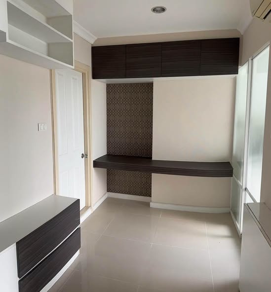 room interior of Lumpini Place Rama 9 – Ratchada
