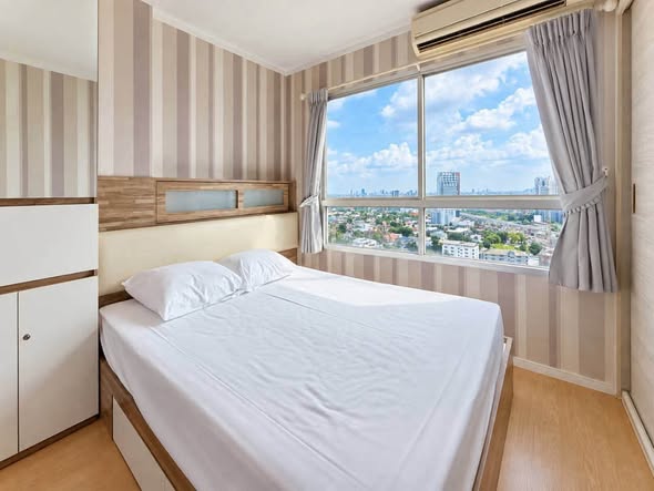bedroom of Lumpini Place Srinagarindra – Hua Mak Station