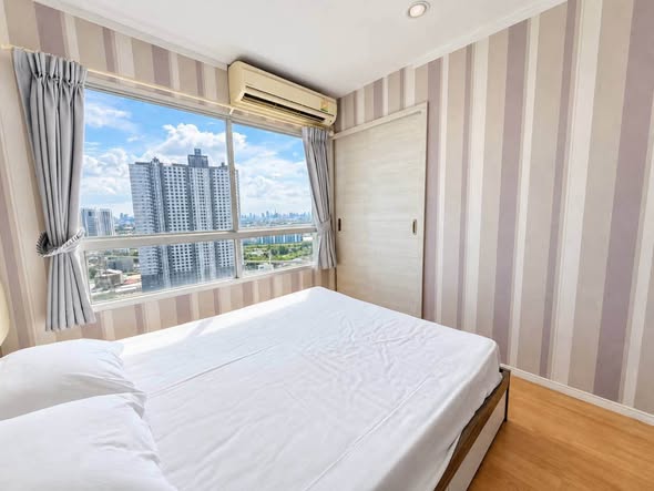 bedroom of Lumpini Place Srinagarindra – Hua Mak Station
