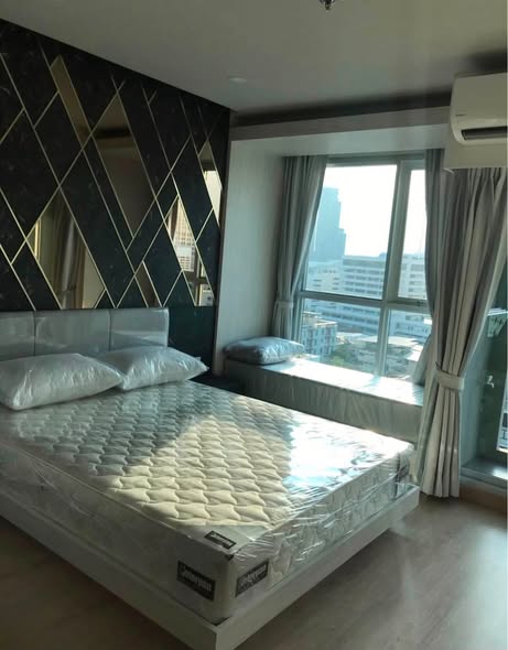bedroom of Lumpini Selected Sutthisan – Saphan Khwai