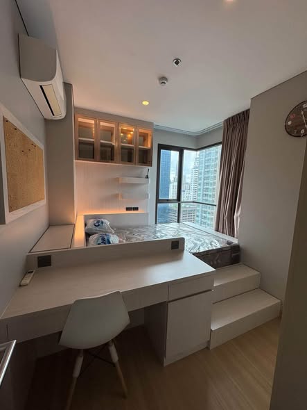 bedroom of Lumpini Suite Phetchaburi – Makkasan