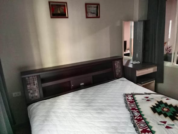 bedroom of Lumpini Ville Cultural Center