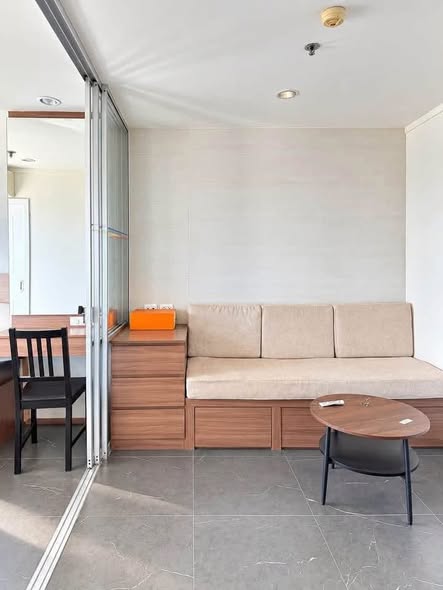room interior of Lumpini Ville Naklua – Wong Amat BuildingC
