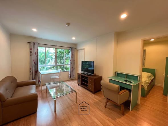 living room and bedroom and room interior of Lumpini Ville Phatthanakan – New Phetchaburi