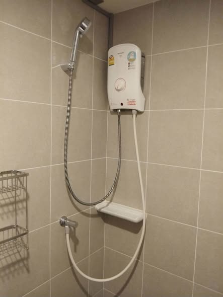 bathroom of Lumpini Ville Pranangklao – Riverview.