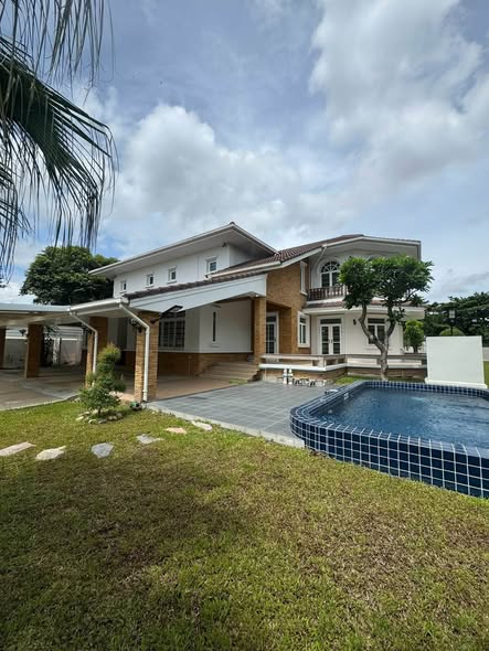 pool of Luxury pool villa 604