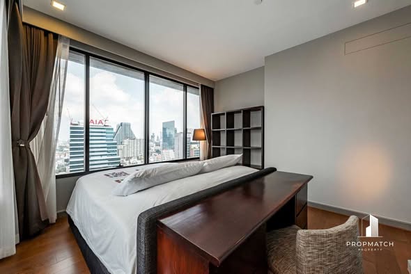 bedroom of M Silom