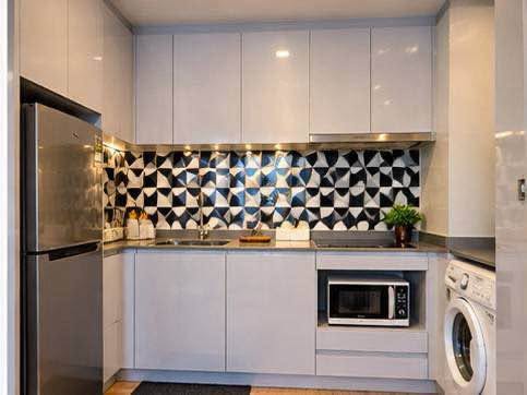 bathroom and kitchen of Maestro 01 Sathorn-Yenakat
