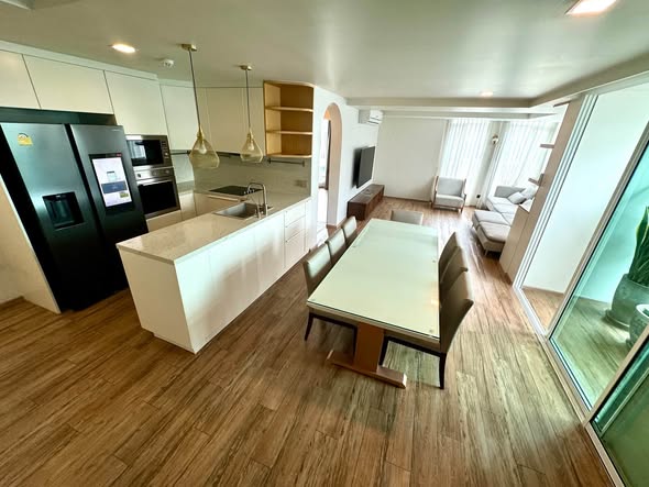 room interior of Maestro 01 Sathorn-Yenakat