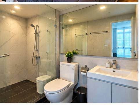 room interior and bathroom of Maestro 01 Sathorn-Yenakat