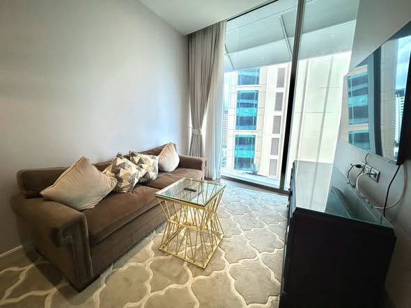 living room of Magnolias Ratchadamri Boulevard