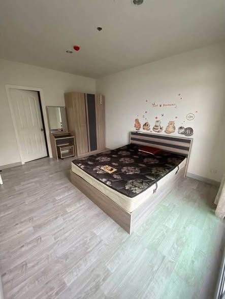 bedroom of Manor Sanambinnam