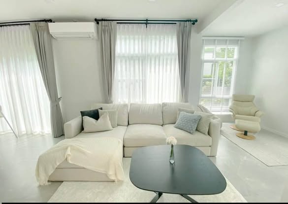 bedroom and living room of Manthana Bangna – Wongwean