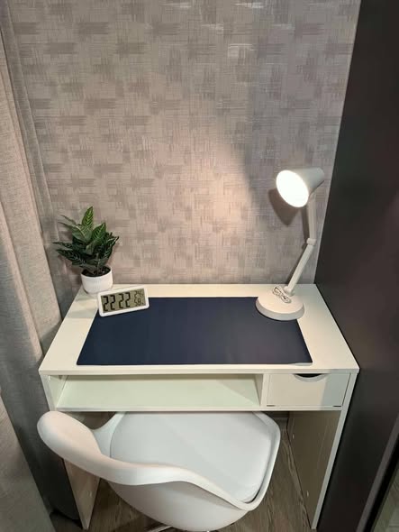 bathroom of Maroon Ratchada 32 (สำนักงานขาย)