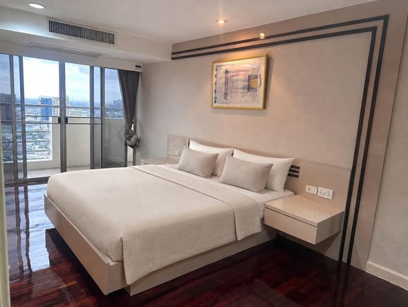 bedroom of MARQUE Sukhumvit