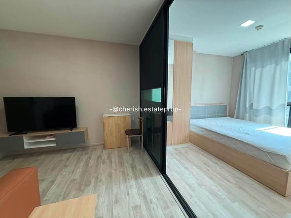 bedroom of Maxxi Condo